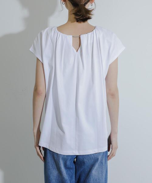 SENSE OF PLACE by URBAN RESEARCH(センスオブプレイスバイアーバンリサーチ)の「クールタッチフレンチスリーブタックブラウスTシャツ(Tシャツ/カットソー・レディース・ブラック/オフホワイト/オレンジ・ONE)」の10枚目の写真