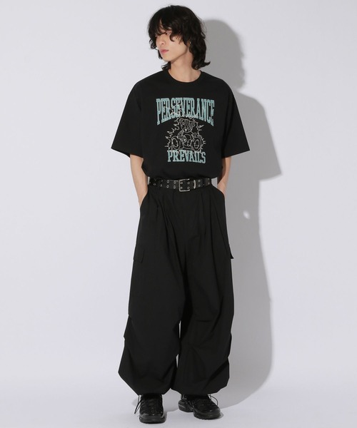 Anui（アニュイ）の「【UNISEX/2サイズ展開】GRMベアーサンダーTシャツ（Tシャツ/カットソー・レディース・オートミール/ブラック/オフホワイト・MEDIUM/LARGE）」の13枚目の写真