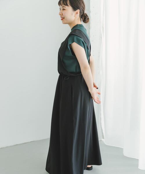 ITEMS URBANRESEARCH（アイテムズ アーバンリサーチ）の「ストレッチジャンパースカート（ワンピース・レディース・ブラック/カーキ・FREE）」の19枚目の写真