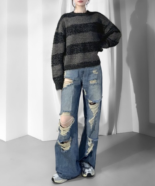 mily bilet(ミウィビレット)の「【mily bilet】ふわりミックスカラー。ロゴ刺繍スロープボーダーモールシャギーニット(ニット/セーター・レディース・ブラック/アイボリー/カーキ/ブルー・LARGE/MEDIUM/SMALL/X-LARGE)」の11枚目の写真
