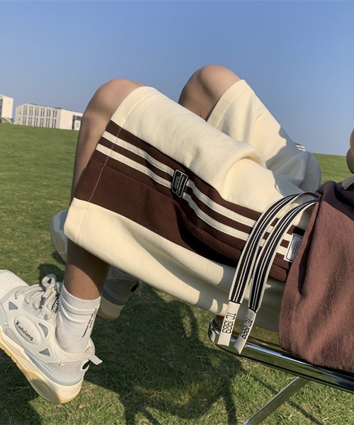 lilful(リルフル)の「ライン ハーフパンツ(その他パンツ・メンズ・ブラック/ベージュ/アイボリー・M/L)」の2枚目の写真