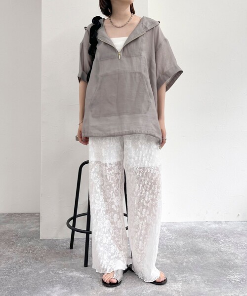 fredy emue(フレディエミュ)の「カットレースパンツ(その他パンツ・レディース・オフホワイト/ブラック・38)」の3枚目の写真