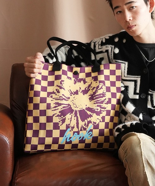 HOOK(フック)の「HOOK -original- ポップマーガレット総柄大容量トートバッグ (LV)(トートバッグ・メンズ・ブラック/グレー/ブルー/イエロー/オレンジ/ミント/ライトブルー/ブラウン/カーキ/レッド・FREE)」の8枚目の写真