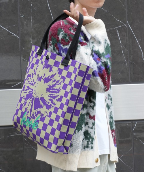 HOOK(フック)の「HOOK -original- ポップマーガレット総柄大容量トートバッグ (LV)(トートバッグ・メンズ・ブラック/グレー/ブルー/イエロー/オレンジ/ミント/ライトブルー/ブラウン/カーキ/レッド・FREE)」の18枚目の写真