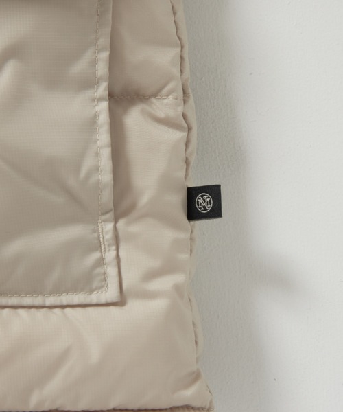 MAGIC NUMBER(マジック ナンバー)の「【MAGIC NUMBER】700 FIL RETRO DOWN JACKET(ダウンジャケット/コート・メンズ・ベージュ/ブラック・M/L/XL)」の14枚目の写真