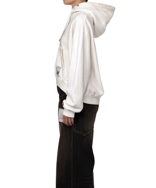 Maison MIHARA YASUHIRO（メゾンミハラヤスヒロ）の「Cat