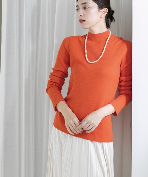 OPAQUE.CLIP(オペークドットクリップ)の「◆《5color》ハイネックシアーリブニット【洗濯機洗い可】(ニット/セーター・レディース・グレー/オレンジ/ブルー/グリーン系/ブラック・42/40/38)」の6枚目の写真