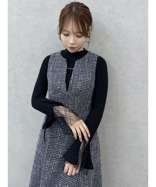 dazzlin(ダズリン)の「ヘムレースリブニットトップス(ニット/セーター・レディース・パープル/グレー/オフホワイト/ブラック/その他1/レッド・FREE)」の16枚目の写真