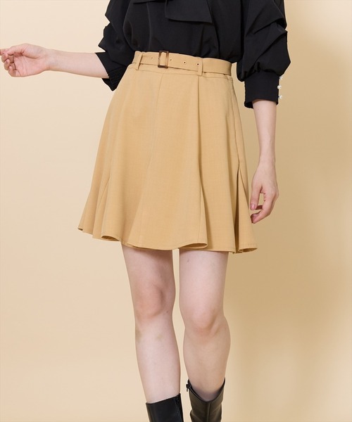 SWINGLE（スウィングル）の「デザイン接ぎフレアミニスカート（スカート・レディース・ブラウン/イエロー/ネイビー・SMALL/MEDIUM）」の4枚目の写真