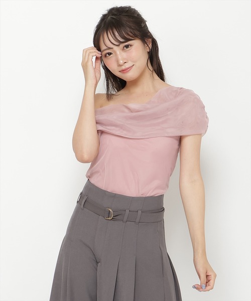 REDYAZEL(レディアゼル)の「アシメドレープチュールトップス(Tシャツ/カットソー・レディース・ブラック/オフホワイト/ピンク・FREE)」の1枚目の写真