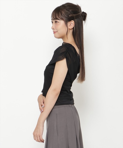 REDYAZEL(レディアゼル)の「アシメドレープチュールトップス(Tシャツ/カットソー・レディース・ブラック/オフホワイト/ピンク・FREE)」の10枚目の写真