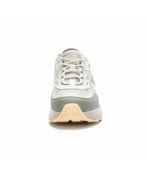 HI-TEC(ハイテック)の「【HI-TEC/ハイテック】HT HKU16 EASTEND WP/イーストエンド(スニーカー・メンズ・サンドグレー・22.5cm/23.0cm/23.5cm/24.0cm/24.5cm/25.0cm/25.5cm/26.0cm/26.5cm/27.0cm/27.5cm/28.0cm/22.0cm/29.0cm)」の9枚目の写真