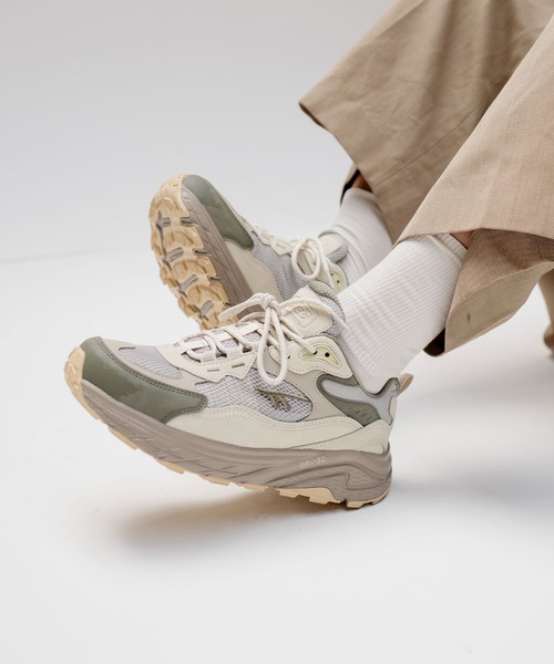 HI-TEC(ハイテック)の「【HI-TEC/ハイテック】HT HKU16 EASTEND WP/イーストエンド(スニーカー・メンズ・サンドグレー・22.5cm/23.0cm/23.5cm/24.0cm/24.5cm/25.0cm/25.5cm/26.0cm/26.5cm/27.0cm/27.5cm/28.0cm/22.0cm/29.0cm)」の15枚目の写真