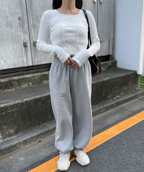 WEGO（ウィゴー）の「WEGO/ヴィンテージウォッシュコルセットデザイントップス（Tシャツ/カットソー・レディース・スミクロ/オフホワイト・FREE）」の3枚目の写真