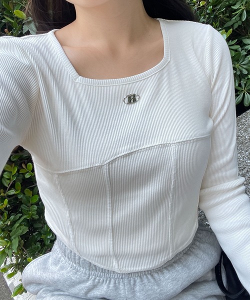 WEGO（ウィゴー）の「WEGO/ヴィンテージウォッシュコルセットデザイントップス（Tシャツ/カットソー・レディース・スミクロ/オフホワイト・FREE）」の5枚目の写真