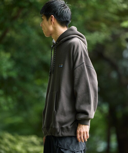 セール】限定展開 ビッグシルエット ワンポイントロゴ PO