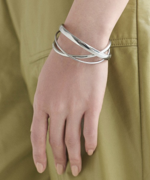 ブルガルニ バングルブレスレットDiverse Conception ブルガルニ バングルブレスレットDiverse Conception GARNI / ガルニ