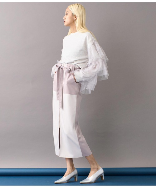 Settimissimo(セッティミッシモ)の「裏毛チュールティアードフリンジプルオーバー(スウェット・レディース・アイボリー/ダークグレー・FREE)」の11枚目の写真