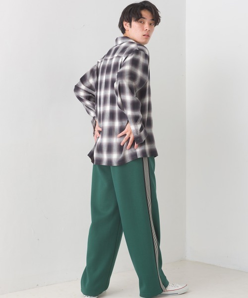 OMNES(オムネス)の「メンズオンブレチェックシャツ(シャツ/ブラウス・メンズ・ブラック・MEDIUM/LARGE)」の14枚目の写真