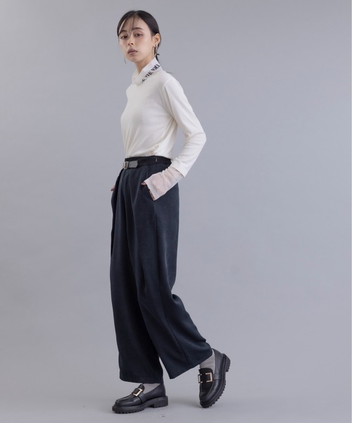 Eimee Law（エイミーロウ）の「ベルテッド タックラップ コクーンラインパンツ（その他パンツ・レディース・ライトブルー/グレー系/スミクロ・MEDIUM）」の11枚目の写真