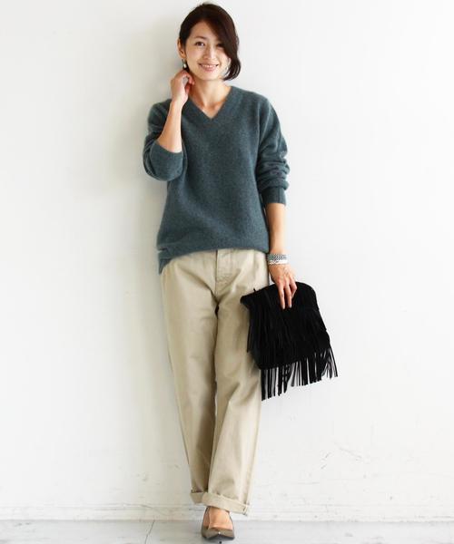 BEAUTY&YOUTH UNITED ARROWS（ビューティーアンドユースユナイテッドアローズ）の「BY∵ キッドモヘアVネックニット◆（ニット/セーター・レディース・オフホワイト/グレー/ケリー/ネイビー・FREE）」の7枚目の写真