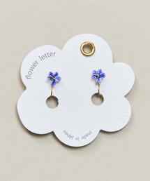Zoule（ゾーラ）の「Zoule ゾーラ：FLOWER LETTER SERIES　flower letter　花　花言葉　バラ　スミレ　スズラン　ブルースター　イヤリング（イヤリング）」