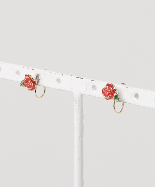 Zoule(ゾーラ)の「Zoule ゾーラ:FLOWER LETTER SERIES flower letter 花 花言葉 バラ スミレ スズラン ブルースター イヤリング(イヤリング・レディース・ホワイト/レッド/ブルー/パープル・FREE)」の20枚目の写真