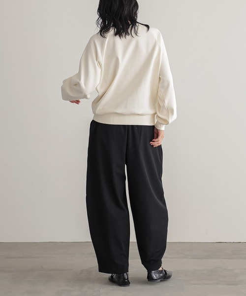 for/c(フォーシー)の「DISNEY MICKEY MOUSE / 裏毛スウェット(タイプA)【サスティナブル】(スウェット・レディース・ブラック/オフホワイト・M/L/LL)」の7枚目の写真