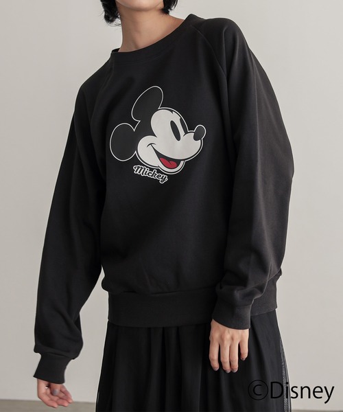 for/c(フォーシー)の「DISNEY MICKEY MOUSE / 裏毛スウェット(タイプA)【サスティナブル】(スウェット・レディース・ブラック/オフホワイト・M/L/LL)」の19枚目の写真