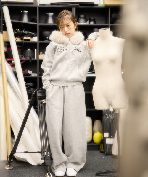 FCMM STUD ZIP UP HOODIE/スタッズジップアップフーディ セール】【日本限定】STUD ZIP UP HOODIE/スタッズジップアップ