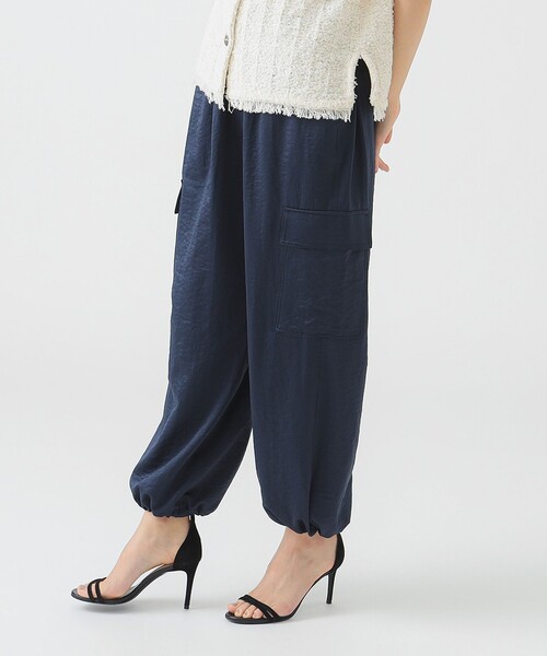 B:MING by BEAMS(ビーミングバイビームス)の「サテン カーゴ パンツ(S~M)(カーゴパンツ・レディース・レッド系その他3/オリーブ/ネイビー・SMALL/MEDIUM)」の14枚目の写真