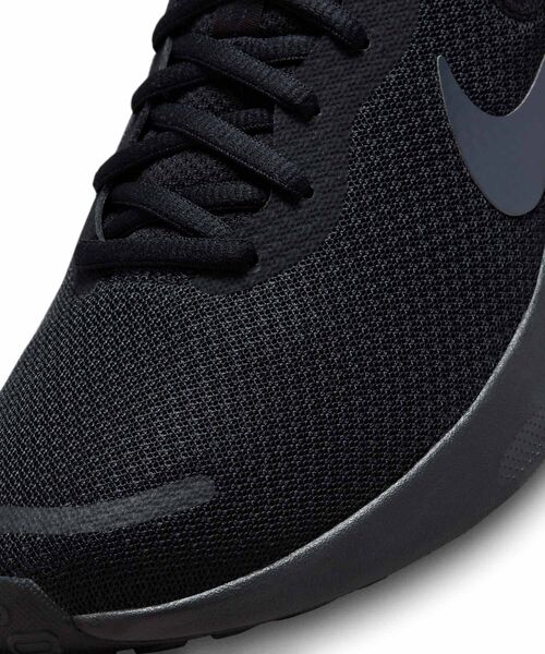 NIKE(ナイキ)の「ナイキ レボリューション 7 メンズ ロード ランニングシューズ / Nike Revolution 7 Men's Road Running Shoes FB2207-005 Black(スニーカー・メンズ・ブラック系その他2・27/30/28/24.5/25/29/26/25.5/26.5/27.5/28.5/29.5)」の9枚目の写真