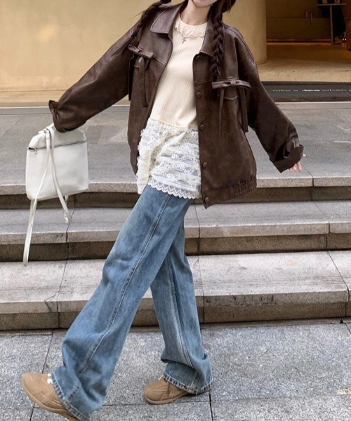 Achic（アシック）の「ブラウンリボンレザージャケット（テーラードジャケット・レディース・ブラウン・M）」の3枚目の写真