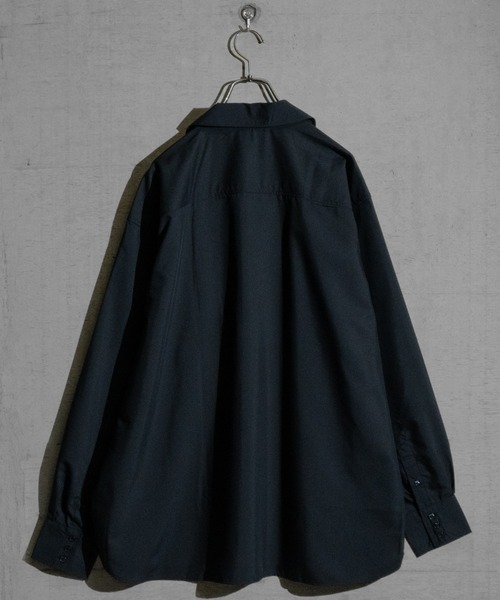 Naive magic(ナイーブマジック)の「【a】〔Naive magic〕ポリエステルブロード アシンメトリーシャツ(シャツ/ブラウス・メンズ・ブラック系その他/ブルー系その他/ブラック/ホワイト・LARGE/MEDIUM)」の6枚目の写真