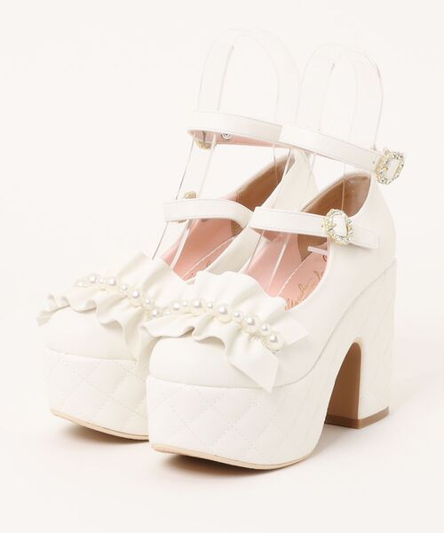 YOSUKE（ヨースケ）の「【YOSUKE】厚底フリルベルトパンプス　4450054（パンプス・レディース・ホワイト/ホワイト系その他/オフホワイト/ブラック系その他/ブラック/ブラック系その他2・S/M/L/LL）」の2枚目の写真