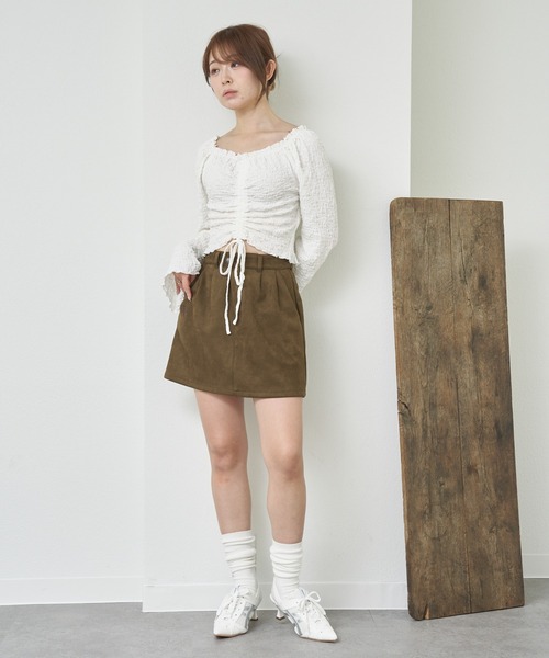 RAY CASSIN（レイカズン）の「ドロストシャーリングトップス /　ブラウス（シャツ/ブラウス・レディース・ミント/アイボリー/ホワイト系その他2・FREE）」の6枚目の写真