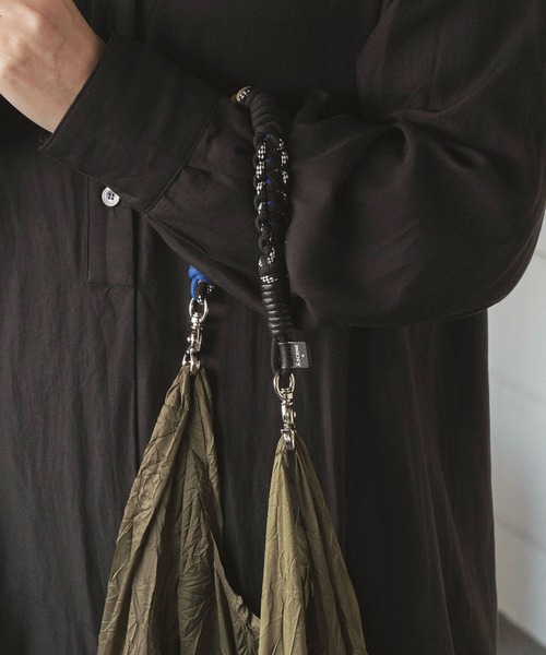 HIGHTIDE(ハイタイド)の「A SCENE Design paracord Strap エーシーン デザイン パラコード ハンドストラップ ロープ カラビナ付き スマホ 携帯電話 全機種対応(スマホグッズ・レディース・ブラック/ブルー/シルバー/イエロー/その他1・FREE)」の14枚目の写真
