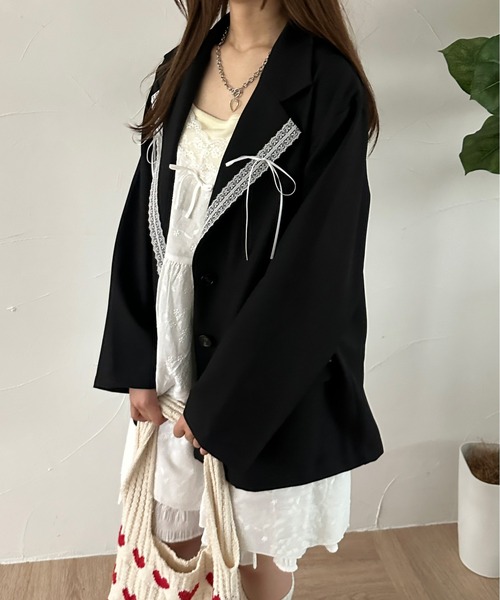 kutir(クティール)の「【セットアップ着用可能】アソートリボンレーステーラードジャケット(テーラードジャケット・レディース・ブラック/グレー/ネイビー/チャコールグレー・FREE)」の5枚目の写真