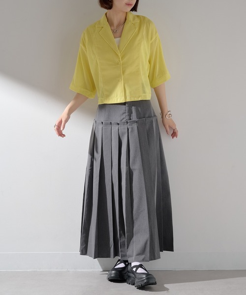 MAISON BREEZE reveur（メゾンブリーズレヴール）の「【MAISON BREEZE reveur】TRツイル ティアードプリーツスカート DTK（スカート・レディース・ベージュ/ライトグレー/ブラック/チャコールグレー・FREE）」の19枚目の写真