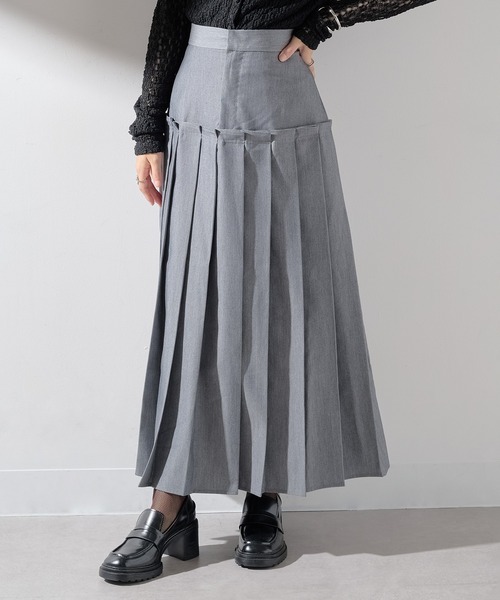 MAISON BREEZE reveur（メゾンブリーズレヴール）の「【MAISON BREEZE reveur】TRツイル ティアードプリーツスカート DTK（スカート・レディース・ベージュ/ライトグレー/ブラック/チャコールグレー・FREE）」の21枚目の写真