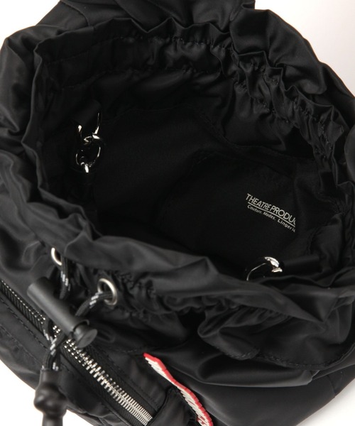 THEATRE PRODUCTS(シアタープロダクツ)の「【THEATRE PRODUCTS】別注フリルキンチャクショルダー(ショルダーバッグ・レディース・グレイッシュベージュ/ブラック・FREE)」の16枚目の写真