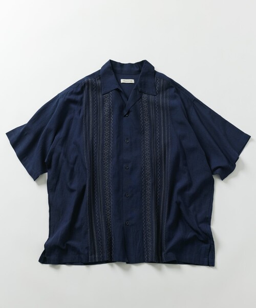 FREAK'S STORE（フリークスストア）の「限定展開 Relax Fit リラックスフィット リネンレーヨン デザイン刺繍 キューバシャツ（シャツ/ブラウス・メンズ・ブラック/ネイビー/チャコールグレー/ブラウン・SMALL/LARGE/MEDIUM）」の4枚目の写真