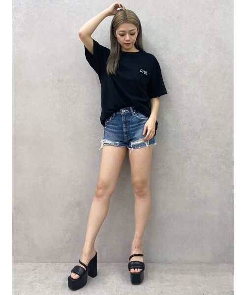 GYDA（ジェイダ）の「Mickey Mouse / バックプリントBIG Tシャツ（Tシャツ/カットソー・レディース・スカイブルー/ブラック/オフホワイト・FREE）」の13枚目の写真