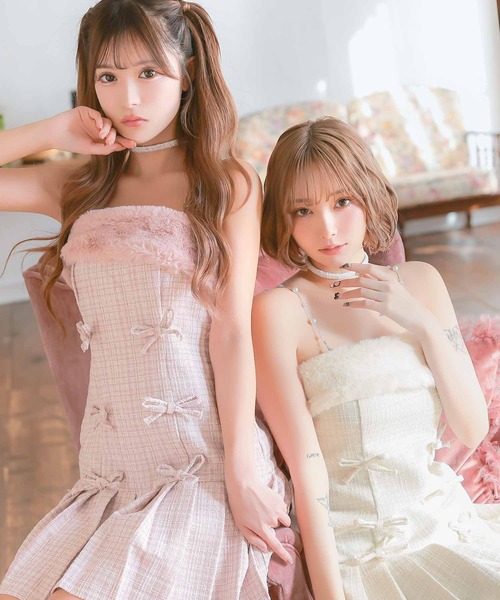 Tika(ティカ)の「キャバドレス ミニ フレア ツイード パール キャミソール ノースリーブ フェイクファー ラメ リボン プリーツドレス キャバワンピ(ドレス・レディース・ピンク/オフホワイト・LARGE/MEDIUM/SMALL/X-SMALL)」の5枚目の写真