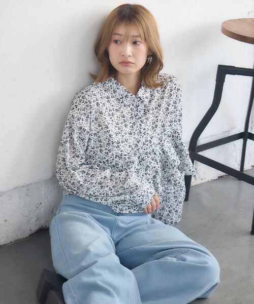 RETRO GIRL(レトロガール)の「ウエストフリルSH(シャツ/ブラウス・レディース・オフホワイト/ブルー/ホワイト系その他・FREE)」の12枚目の写真