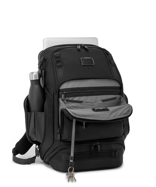 TUMI（トゥミ）の「ALPHA BRAVO 「レネゲード」バックパック（A4/PC17インチまで対応）（バックパック/リュック・メンズ・ブラック・FREE）」の2枚目の写真