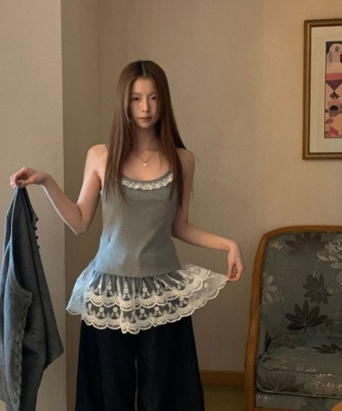 gossip!ロサンゼルス(ゴシップロサンゼルス)の「Y2K風 個性 ティアードレースフリルキャミソール(キャミソール・レディース・ホワイト/グレー・FREE)」の18枚目の写真