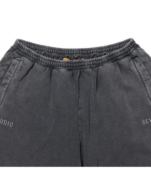 STUDIO SEVEN(スタジオ セブン)の「Garment Dye Embroidery Pants【STUDIOSEVEN/スタジオセブン】(スウェットパンツ・メンズ・チャコールグレー/ピンク・MEDIUM/LARGE/X-LARGE)」の6枚目の写真
