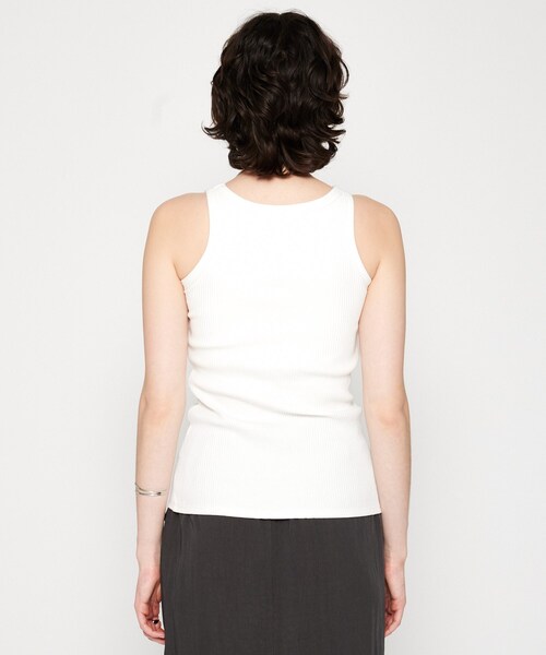 cloenc（クロエンス）の「【カップ付き】リブテレコタンクトップ（タンクトップ・レディース・ナチュラル/ブラック/ホワイト・02）」の6枚目の写真