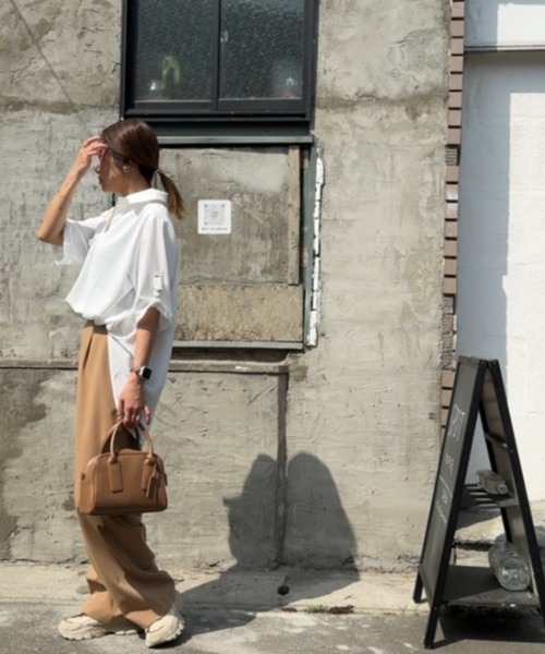Belle Cie（ベルシー）の「抜け感プラスでオトナな スキッパー チュニック シャツ（チュニック・レディース・レッド/ネイビー/ブラック/ホワイト/マスタード/ピンク・FREE）」の14枚目の写真